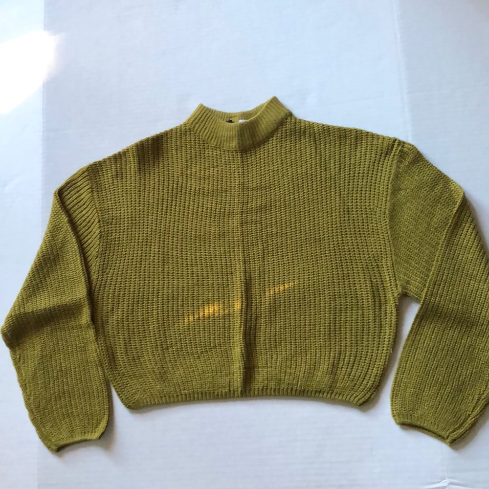H&M Green Sweater